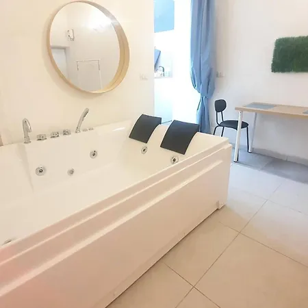 Savoia Loft - Centro * Bari